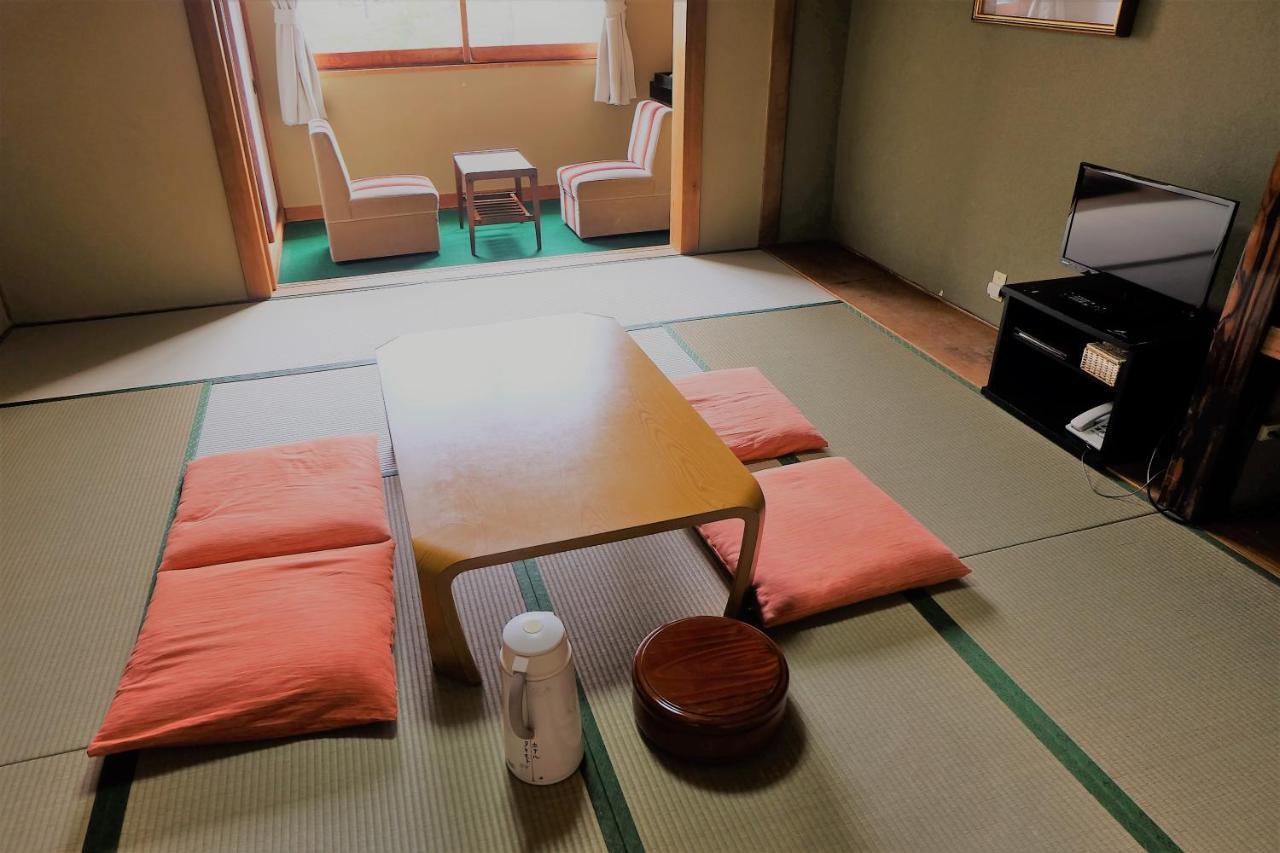 Hotel Takimoto Yamanouchi  Εξωτερικό φωτογραφία